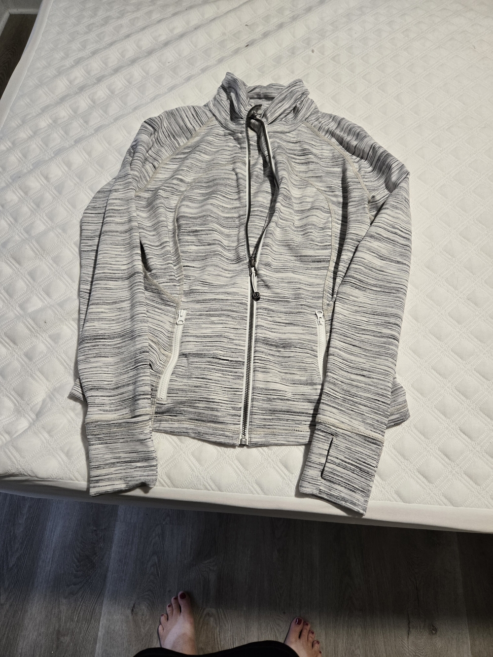 lululemon athletica heathered gray white zip-up jacket